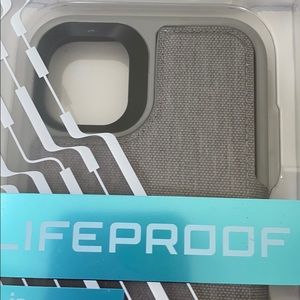 LifeProof Other - iPhone 11 wallet case LifeProof Other - iPhone 11 wallet case
